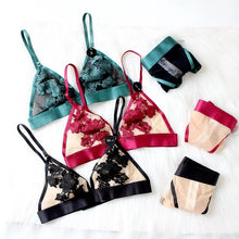 Load image into Gallery viewer, Flower Bra